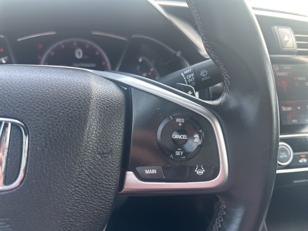 Vehicle image 24 of 27