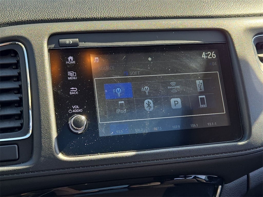 Vehicle image 22 of 33