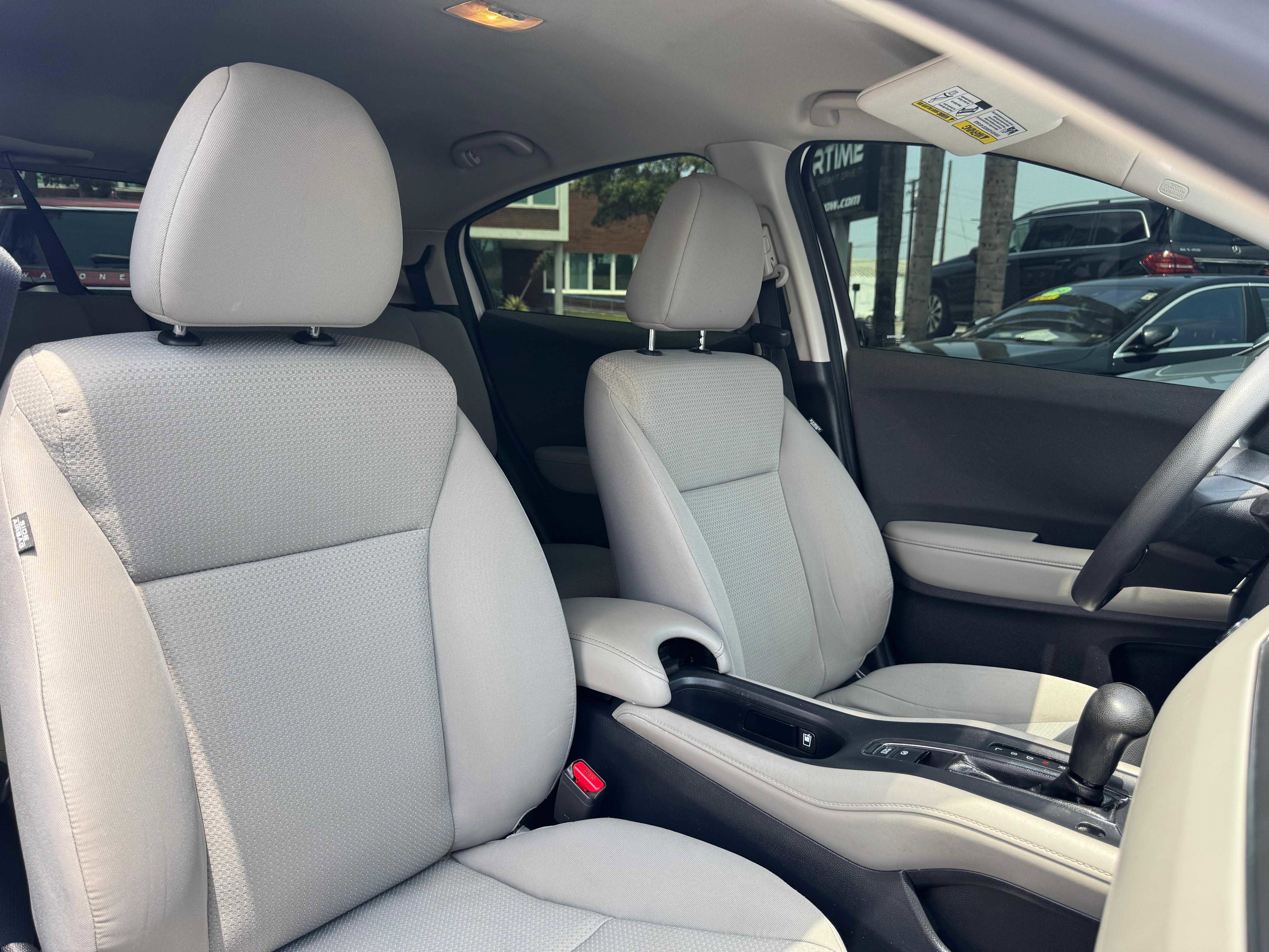 Vehicle image 42 of 63