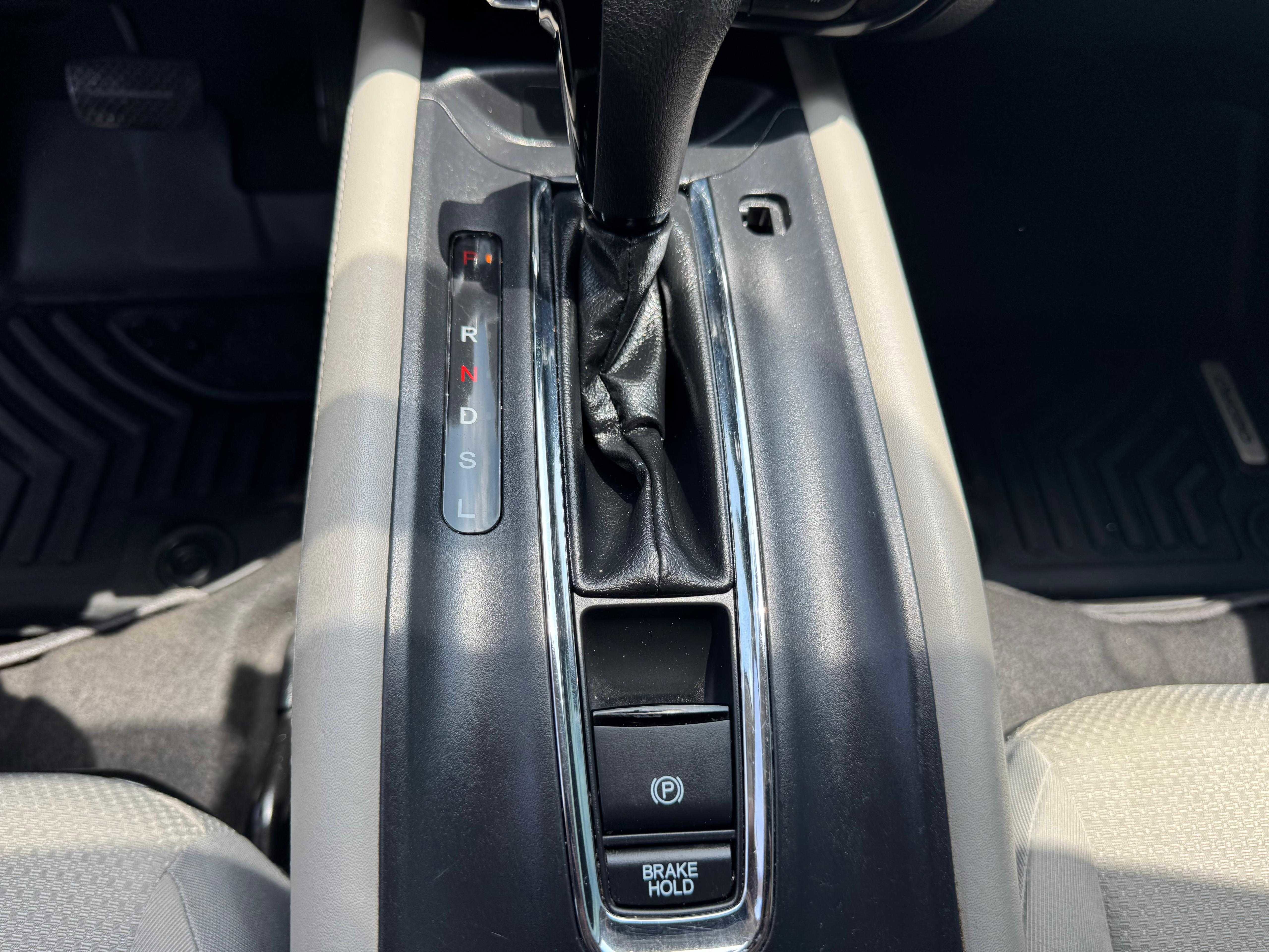Vehicle image 49 of 63