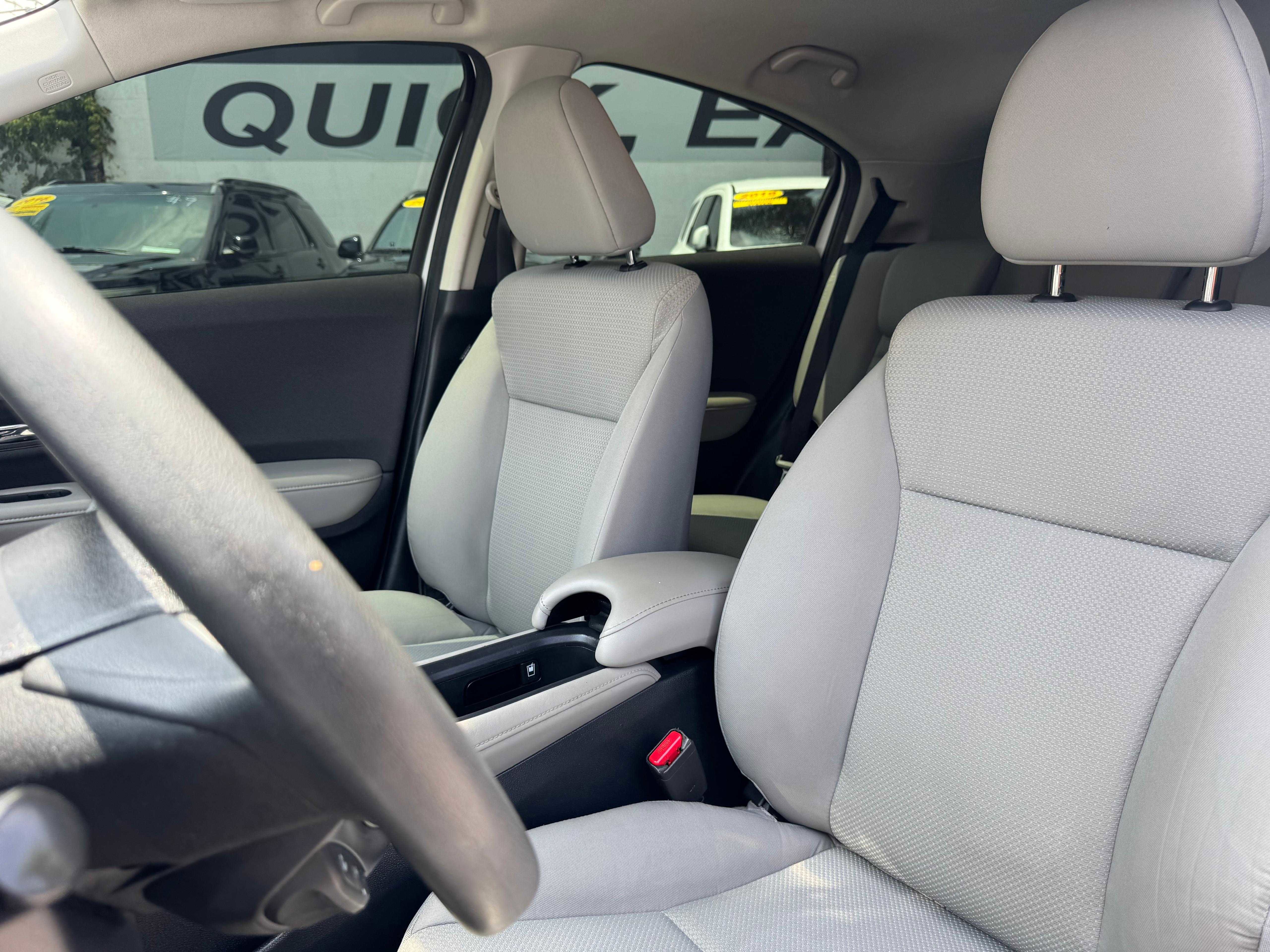 Vehicle image 24 of 63