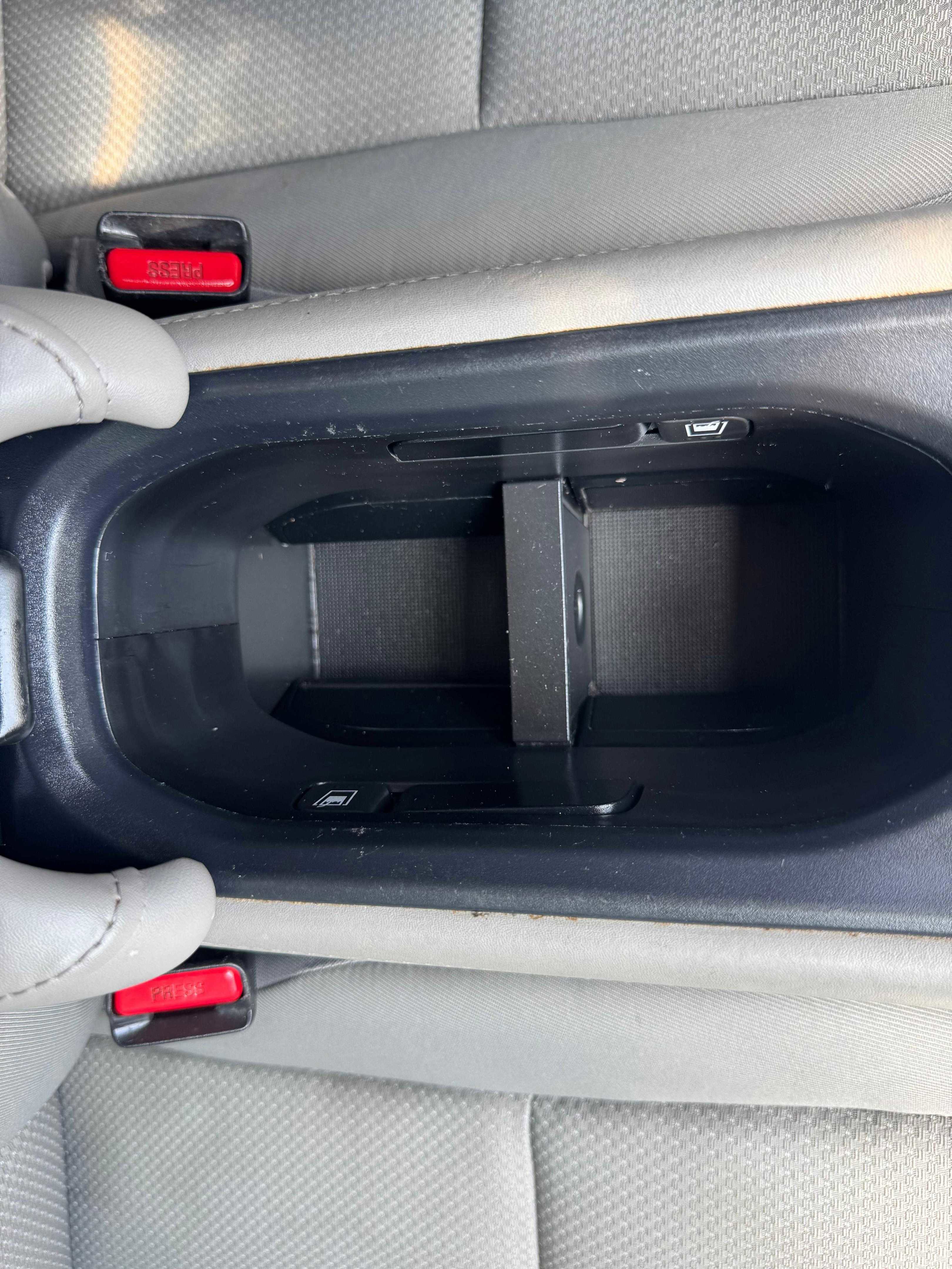 Vehicle image 45 of 63