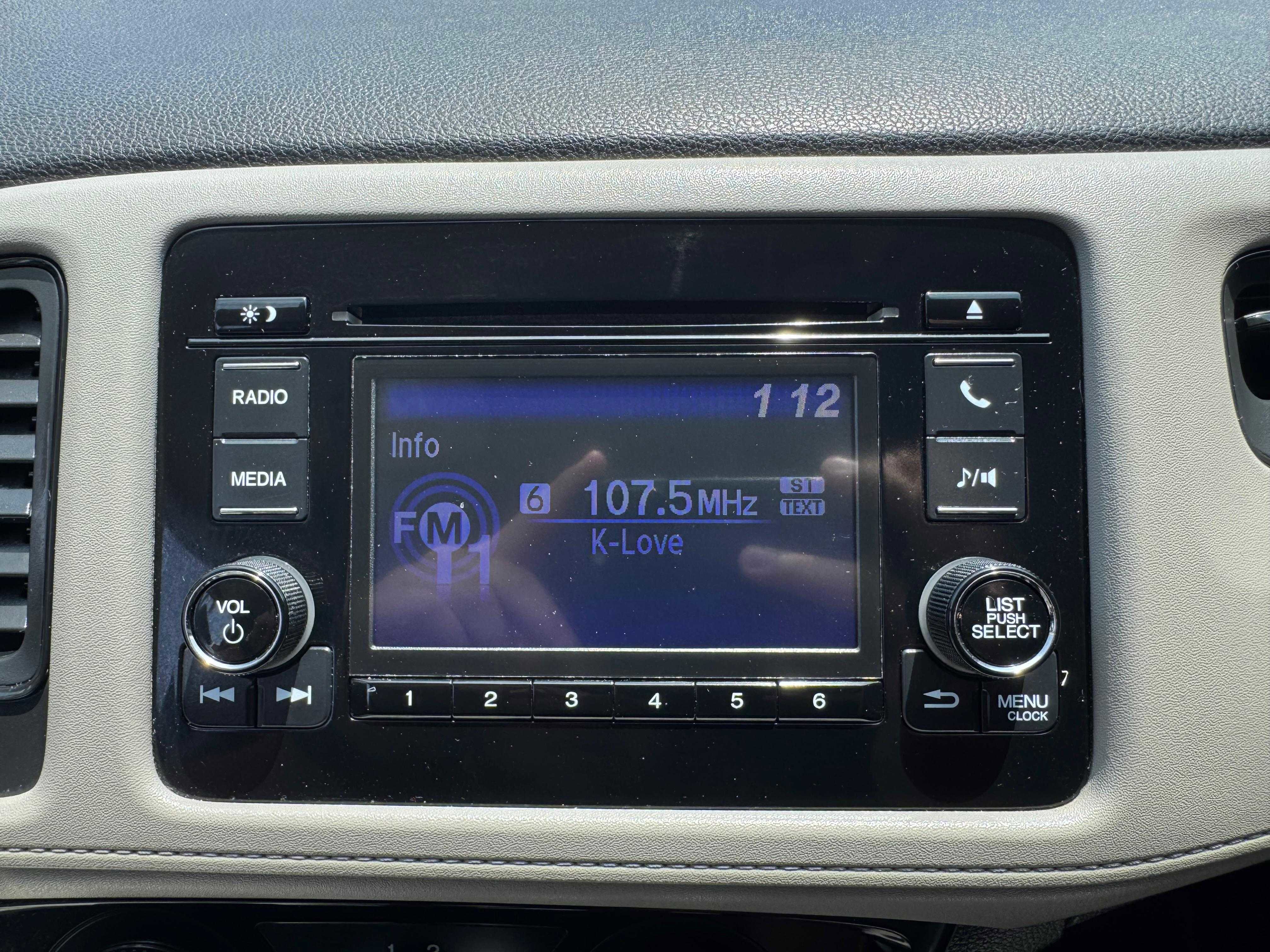 Vehicle image 51 of 63