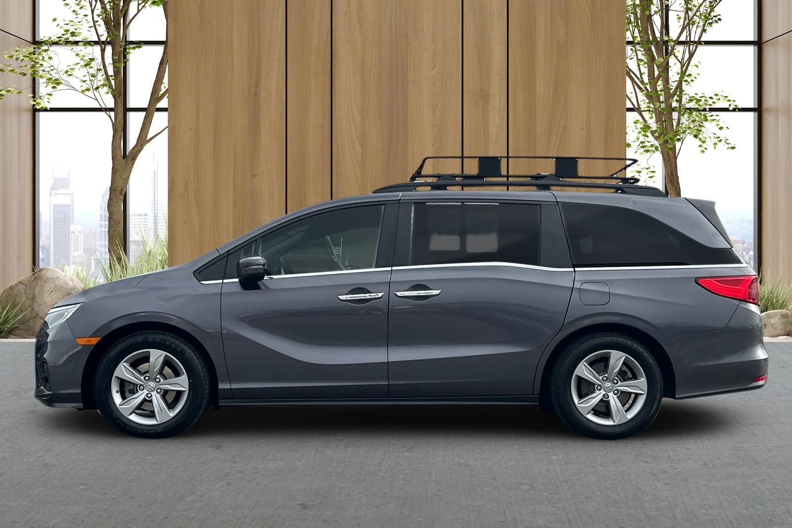 2020 Honda Odyssey EX-L Image 9 of 30