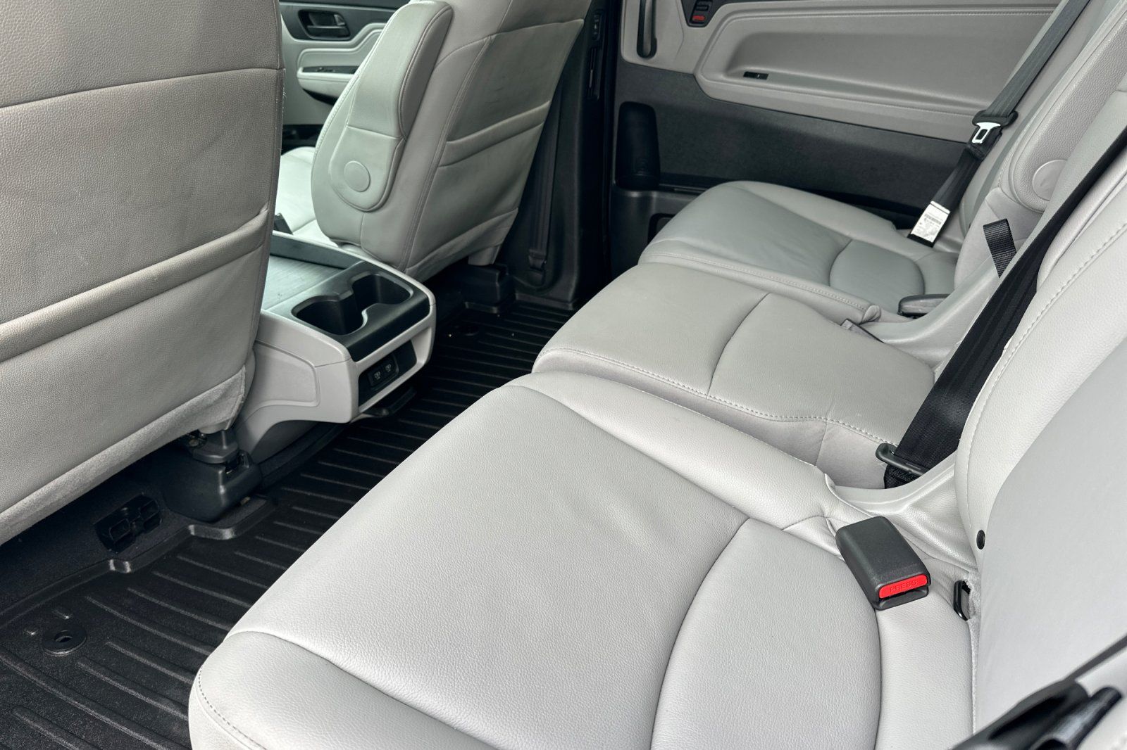 2020 Honda Odyssey EX-L Image 13 of 30