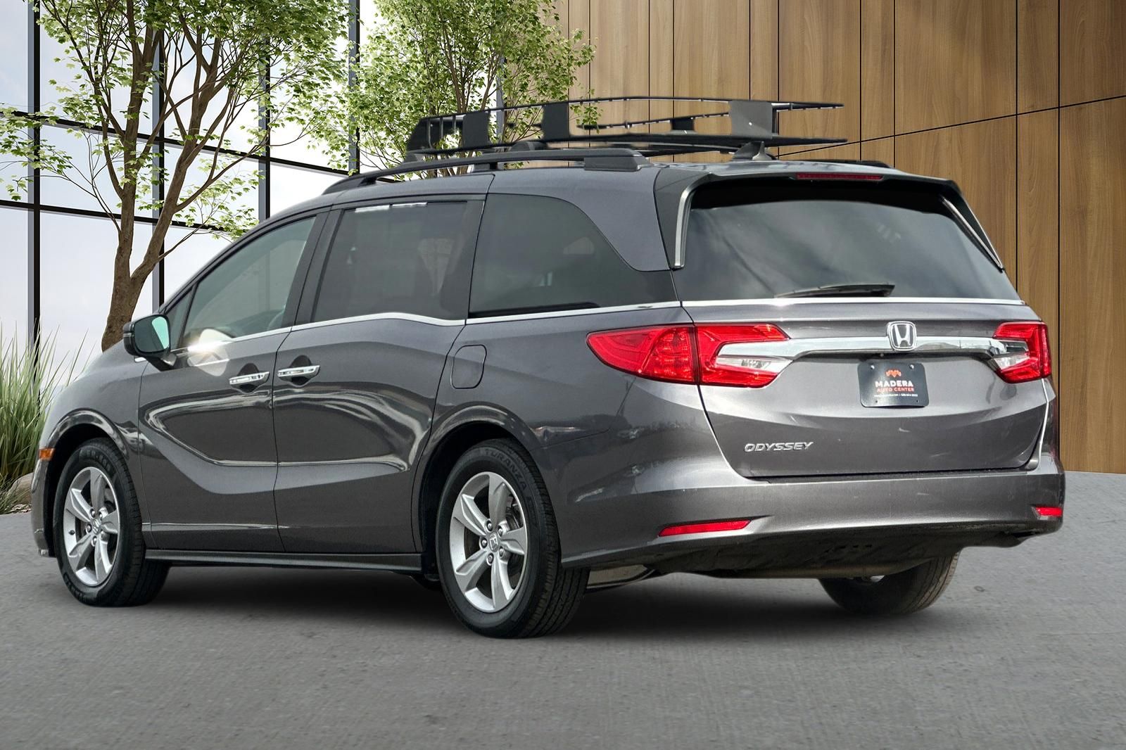 2020 Honda Odyssey EX-L Image 7 of 30