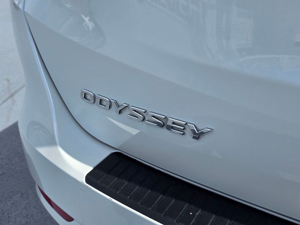 Vehicle image 29 of 31