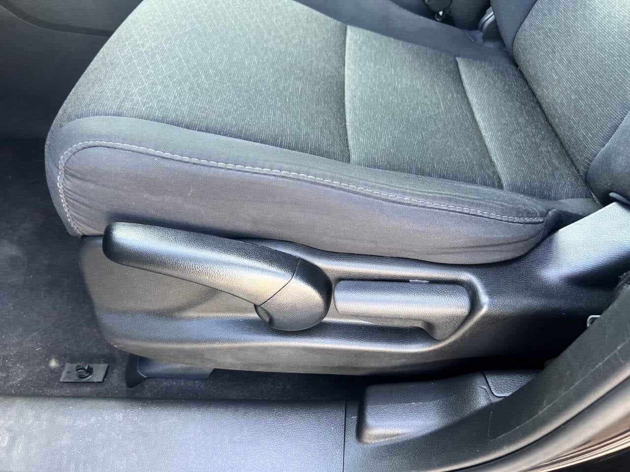 2020 Honda Passport Sport Image 27 of 30