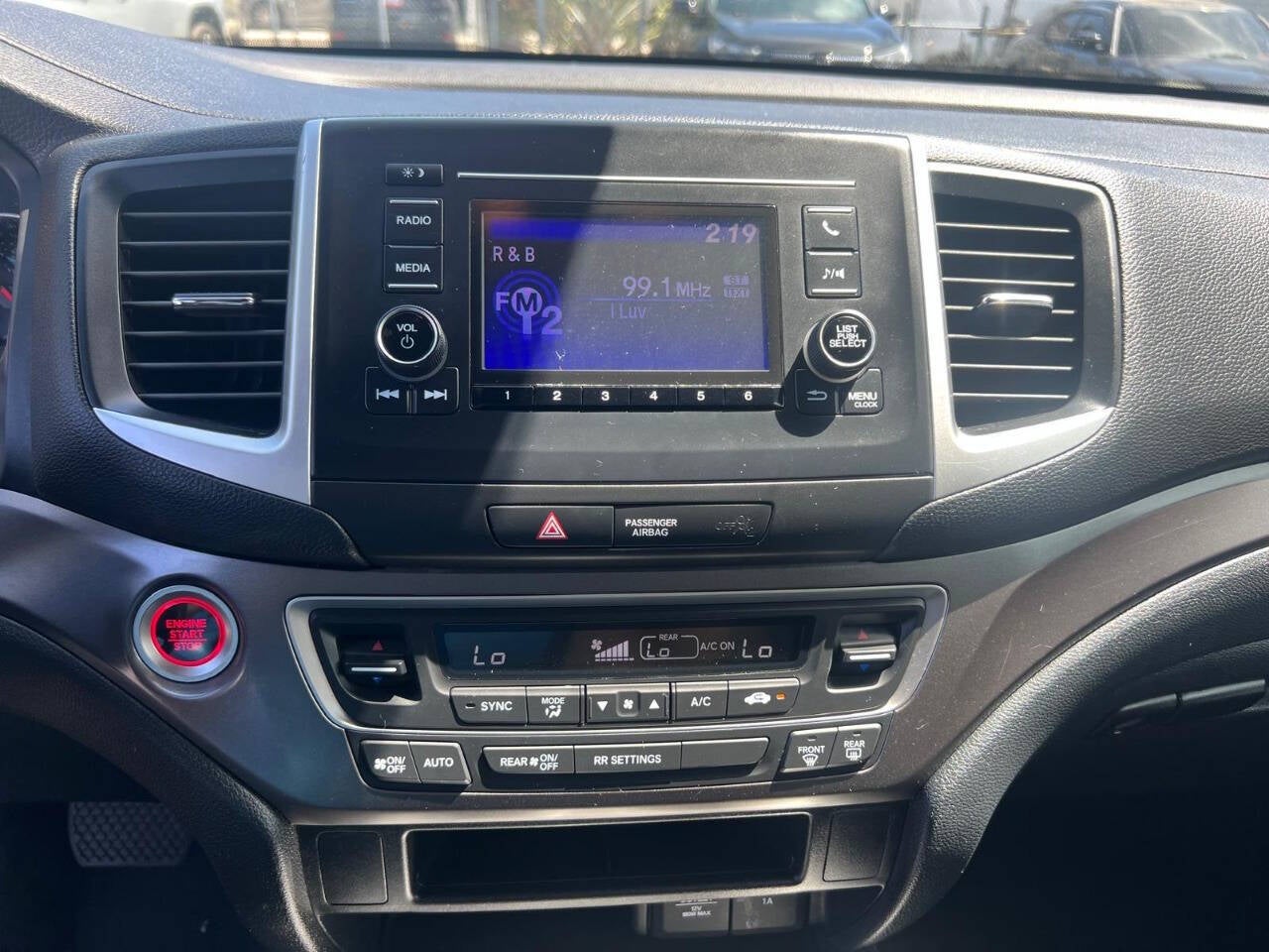 2020 Honda Passport Sport Image 16 of 30