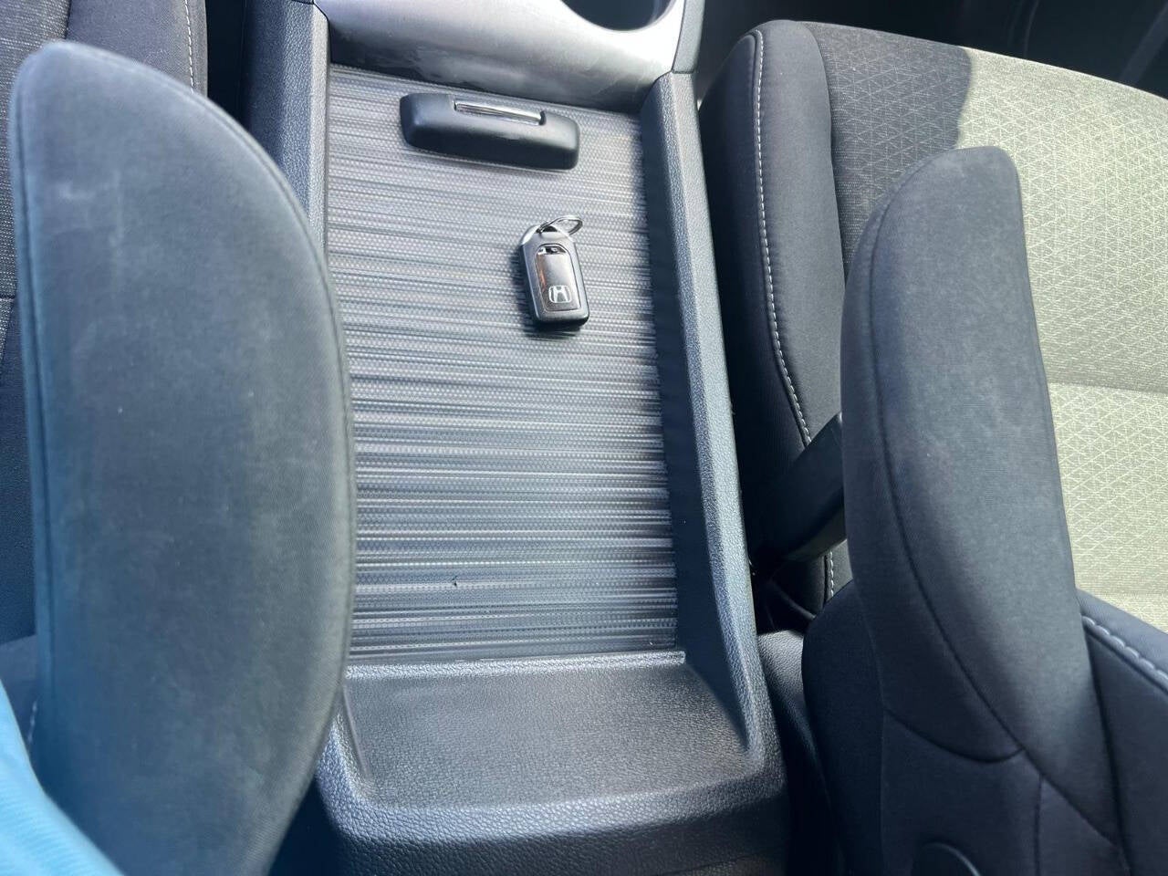 2020 Honda Passport Sport Image 12 of 30