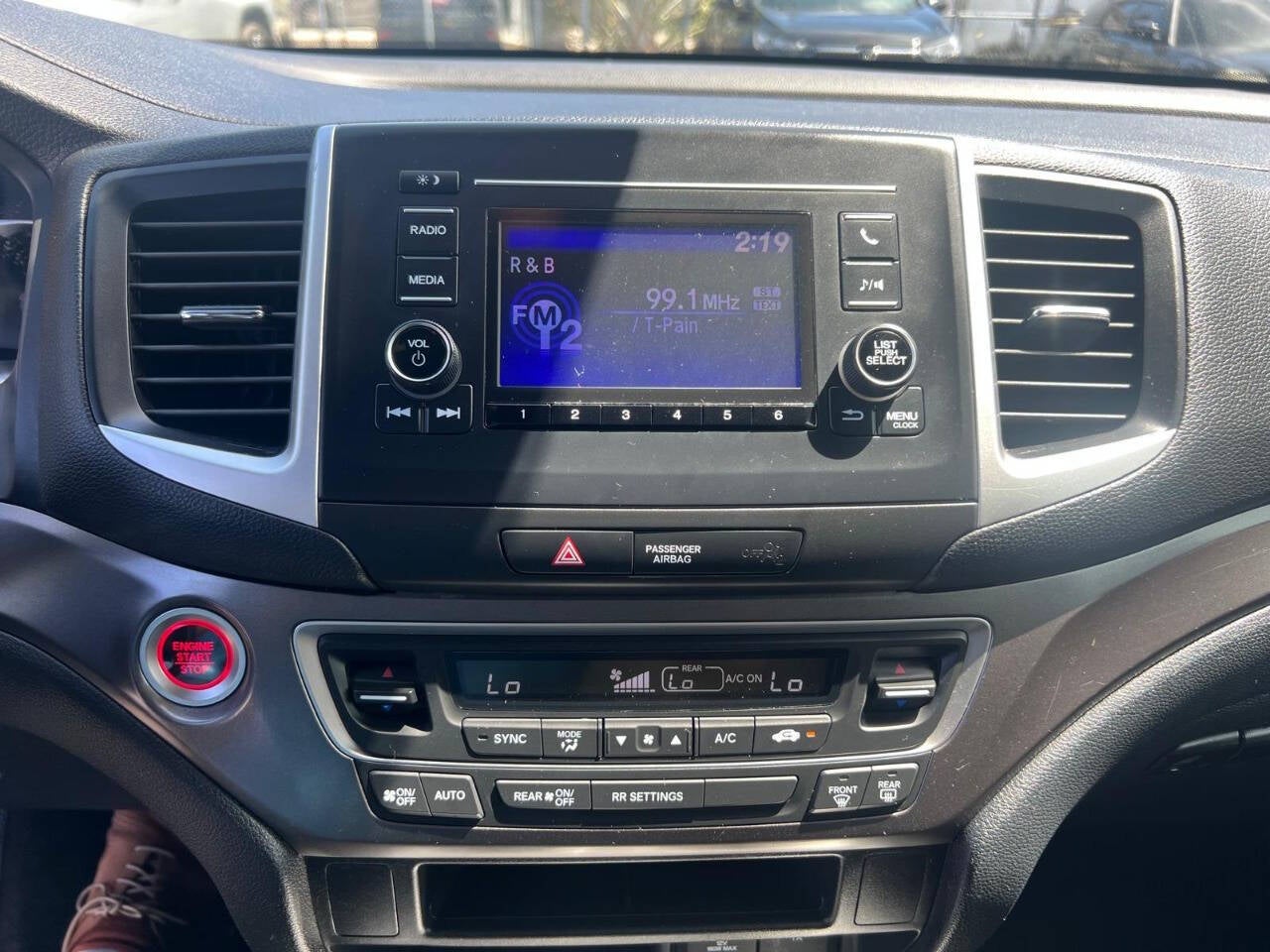 2020 Honda Passport Sport Image 17 of 30