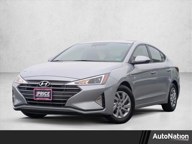 2020 Hyundai Elantra SE Image 1 of 23