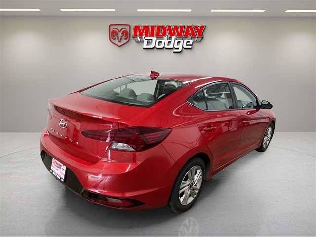 Vehicle image 4 of 24