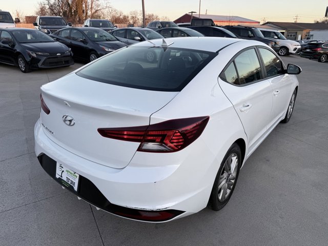 Vehicle image 10 of 26