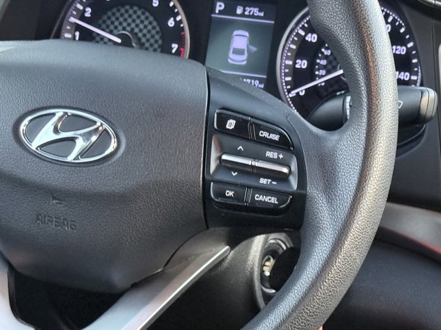 Vehicle image 19 of 26