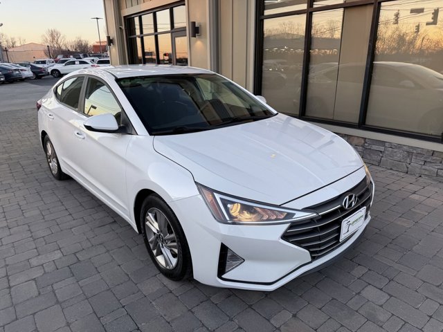 Vehicle image 6 of 26