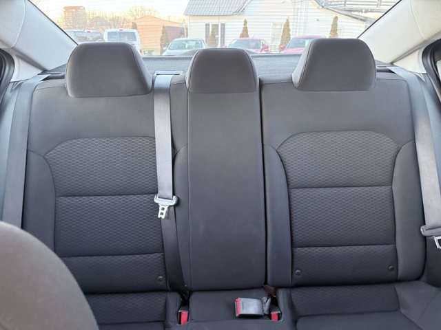 Vehicle image 24 of 26
