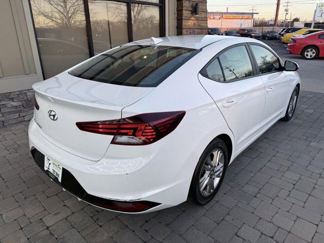 Vehicle image 9 of 26