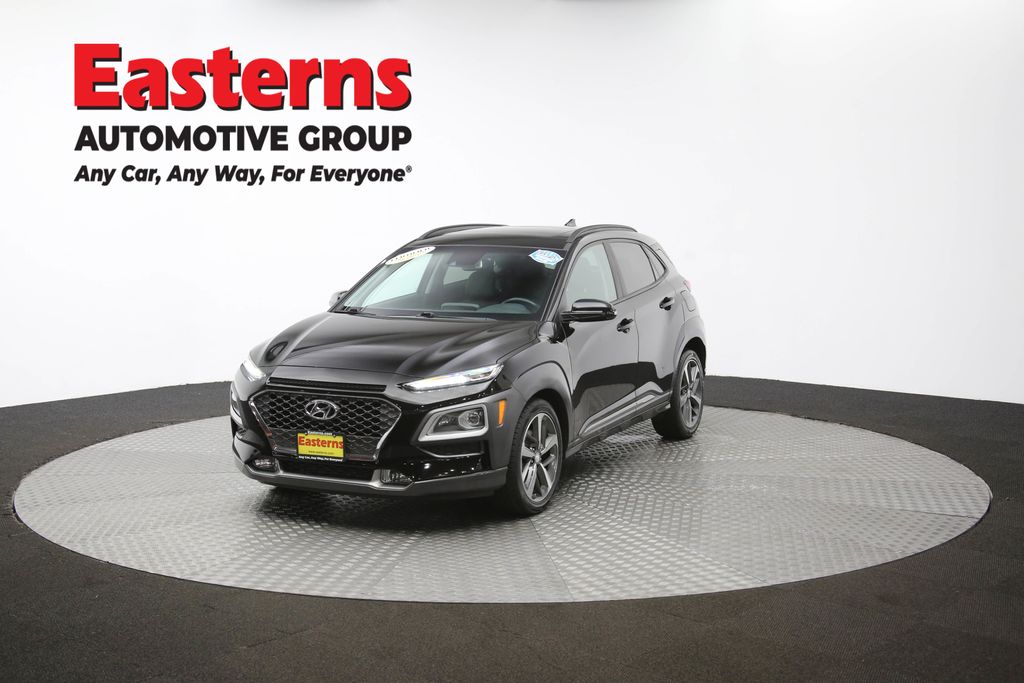 2020 Hyundai Kona Limited Image 2 of 67