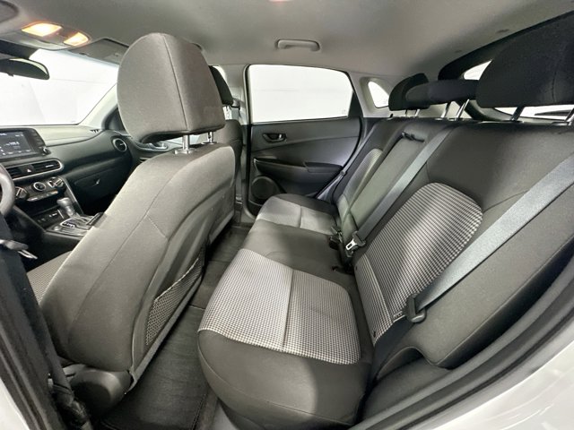Vehicle image 22 of 28