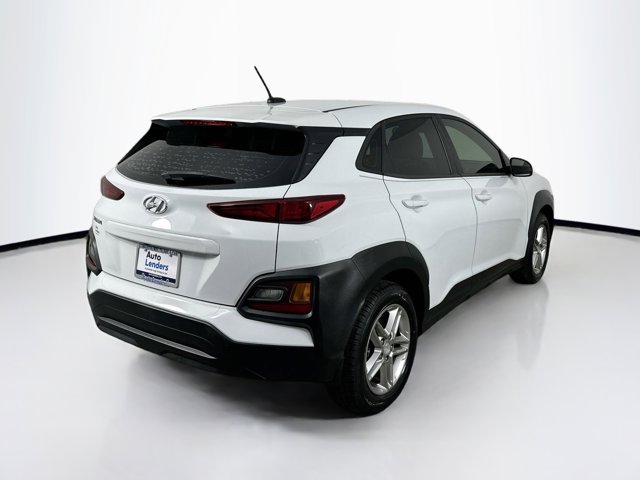 Vehicle image 3 of 28