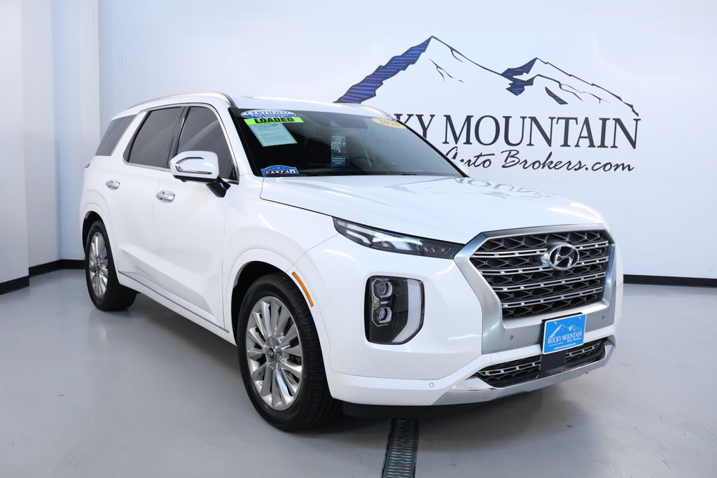 Vehicle image 3 of 43