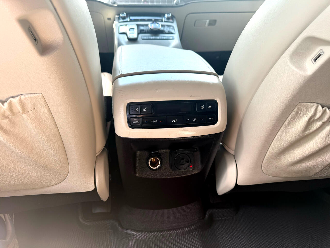 2020 Hyundai Palisade Limited Image 31 of 41