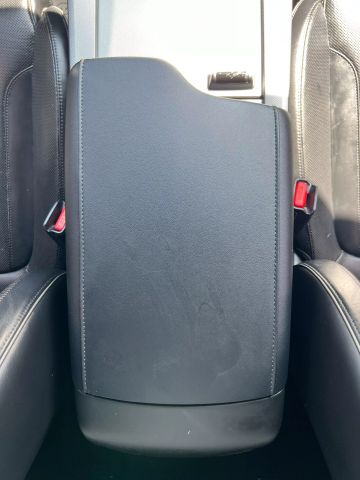 Vehicle image 35 of 46