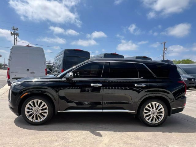Vehicle image 7 of 46