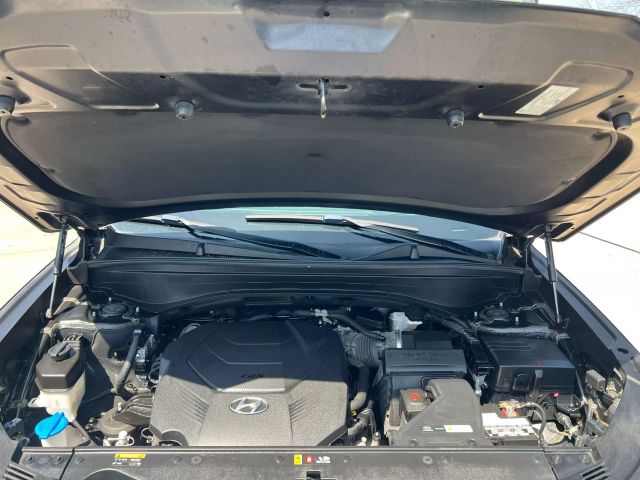 Vehicle image 11 of 46