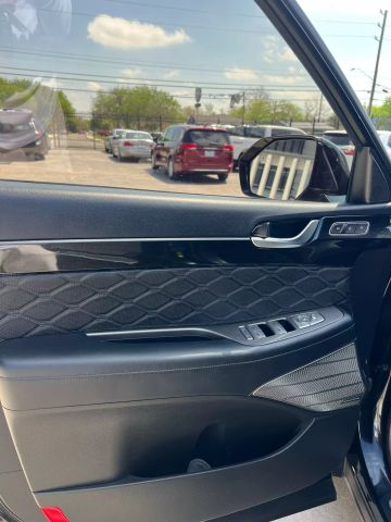 Vehicle image 23 of 46