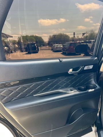 Vehicle image 40 of 46