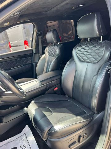 Vehicle image 16 of 46