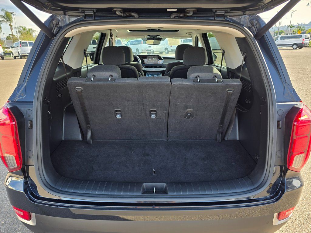 2020 Hyundai Palisade SEL Image 9 of 39