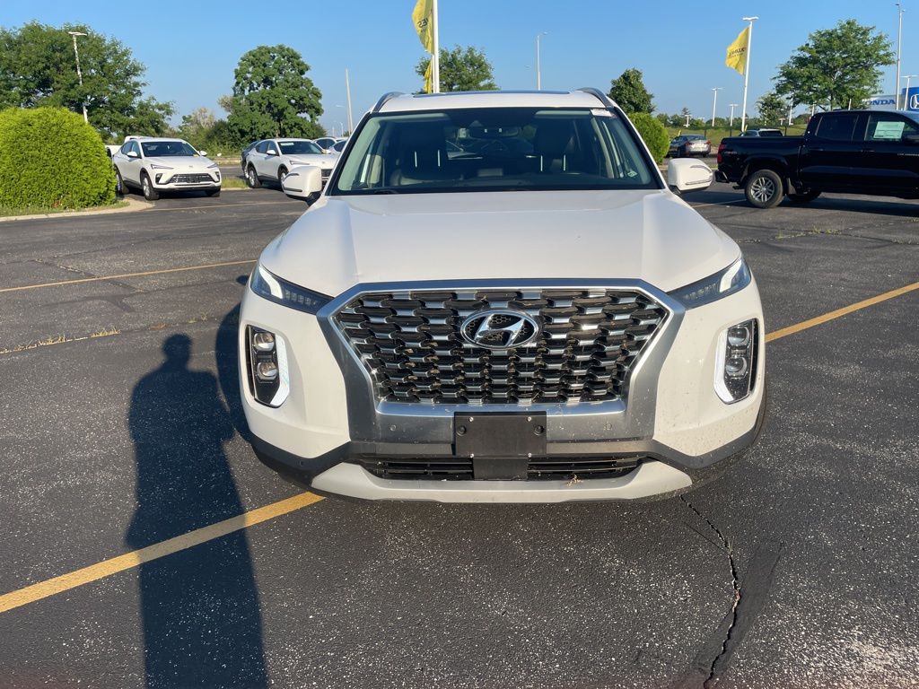 Vehicle image 2 of 22