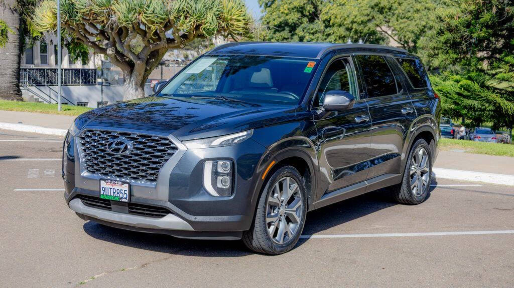 2020 Hyundai Palisade SEL Image 1 of 32