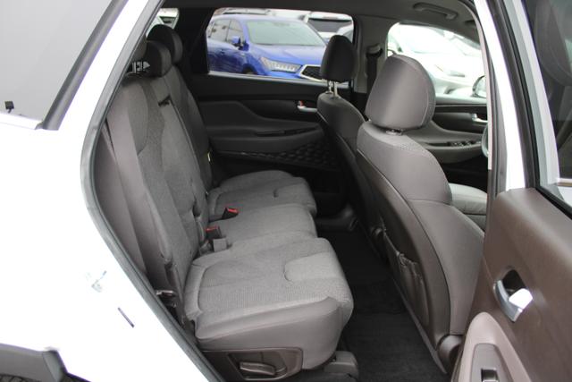 Vehicle image 28 of 36