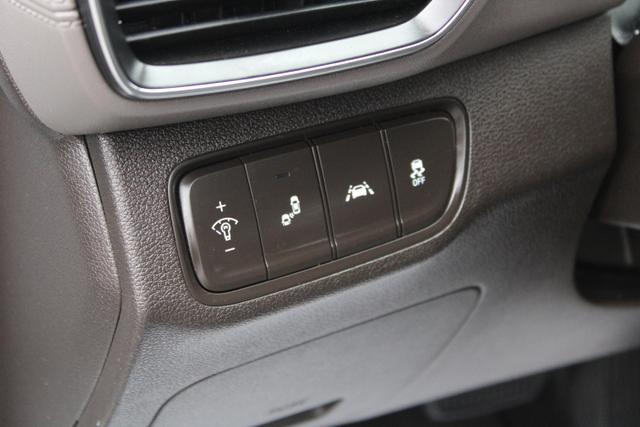 Vehicle image 12 of 36