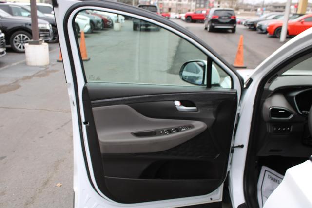 Vehicle image 9 of 36