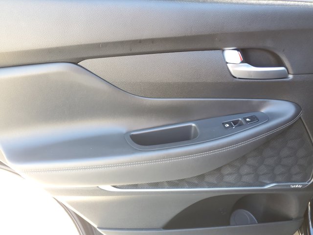 2020 Hyundai Santa Fe Limited Image 27 of 34