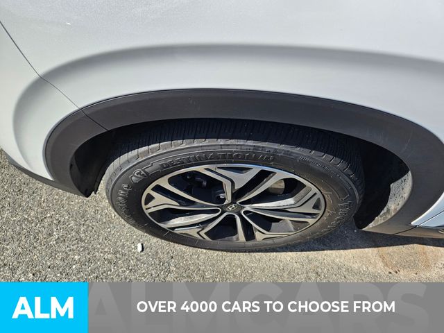 Vehicle image 11 of 25