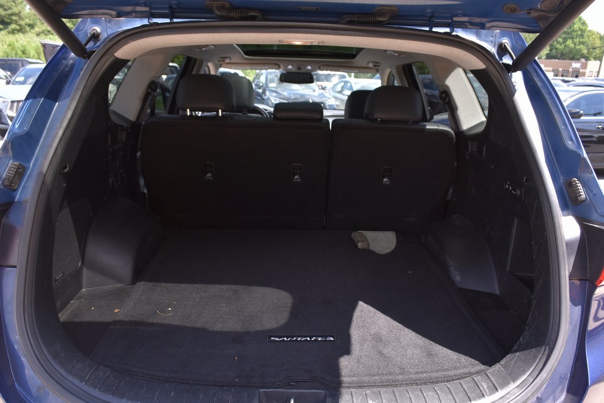 Vehicle image 14 of 35