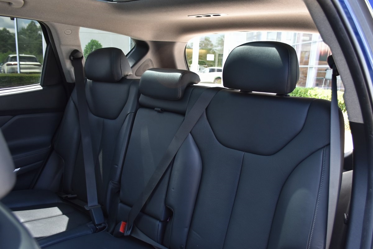 Vehicle image 15 of 35