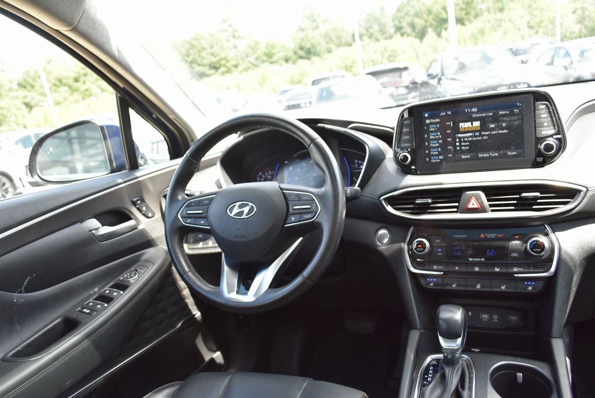 Vehicle image 21 of 35