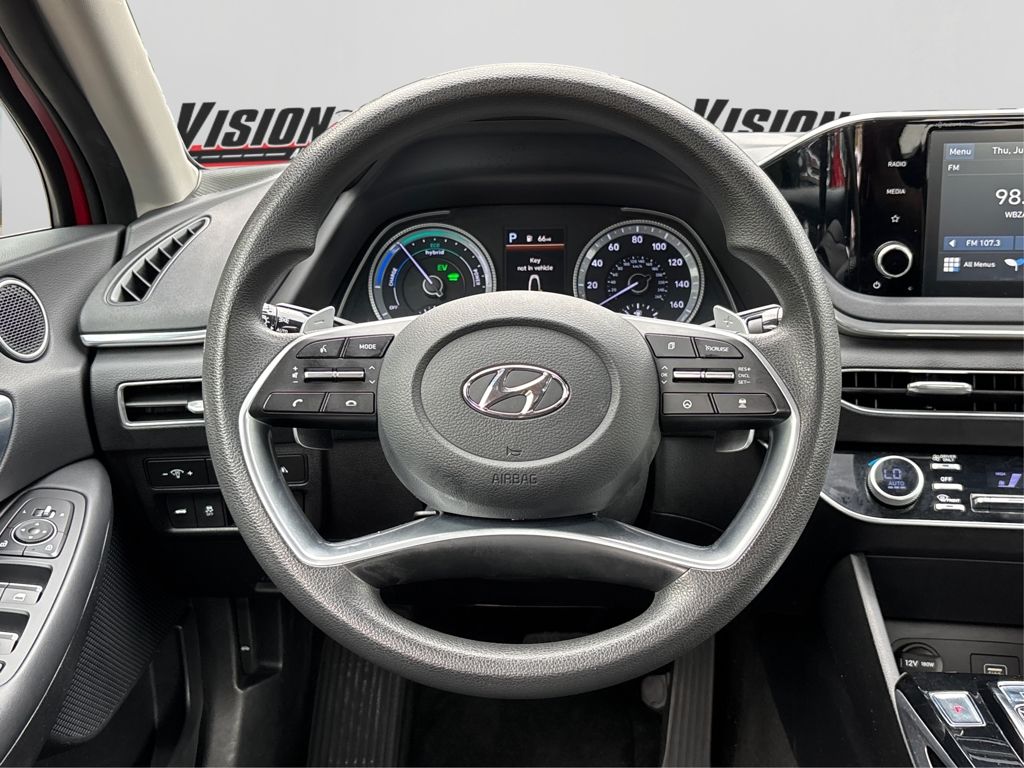 Vehicle image 16 of 36