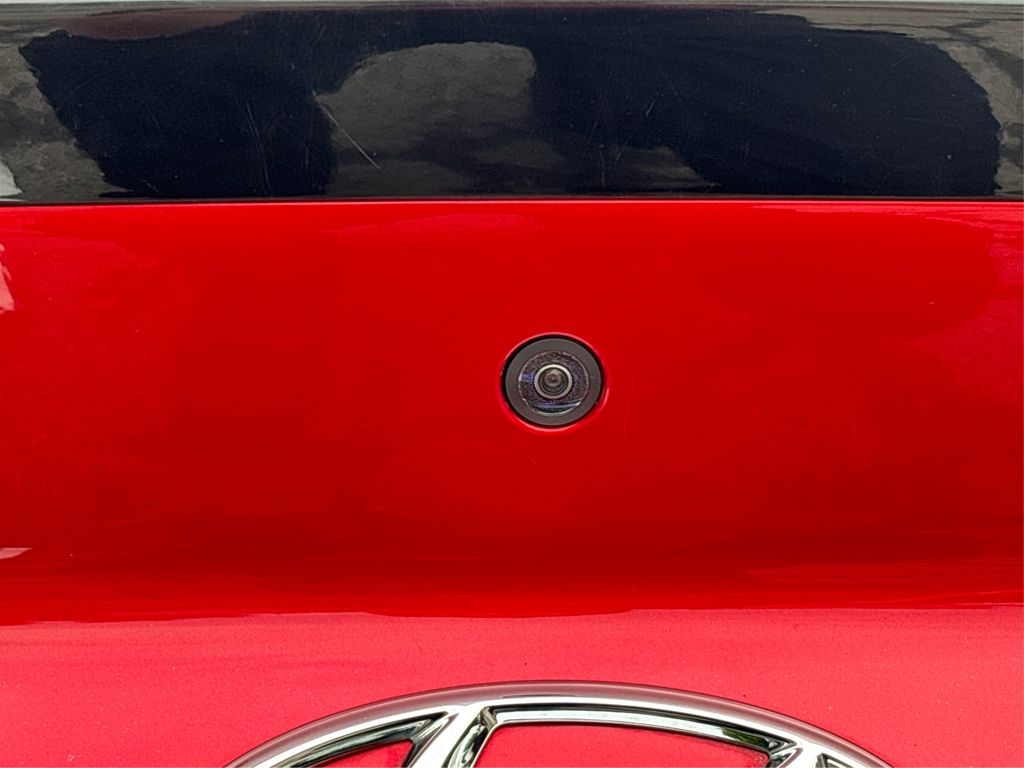 Vehicle image 17 of 36
