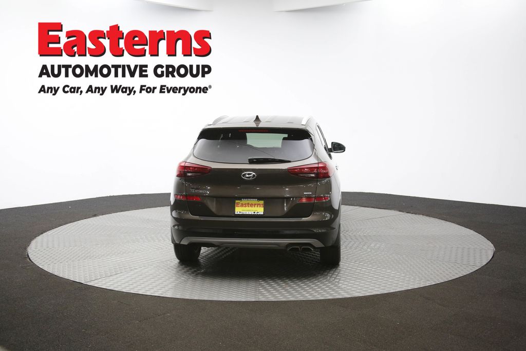 Vehicle image 29 of 61