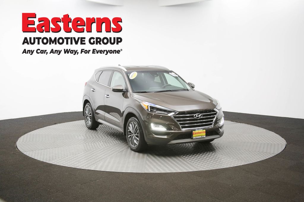 Vehicle image 12 of 61