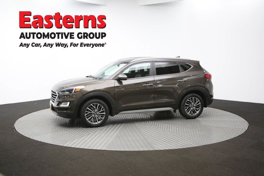 Vehicle image 3 of 61