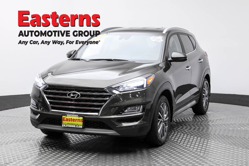 Vehicle image 4 of 61